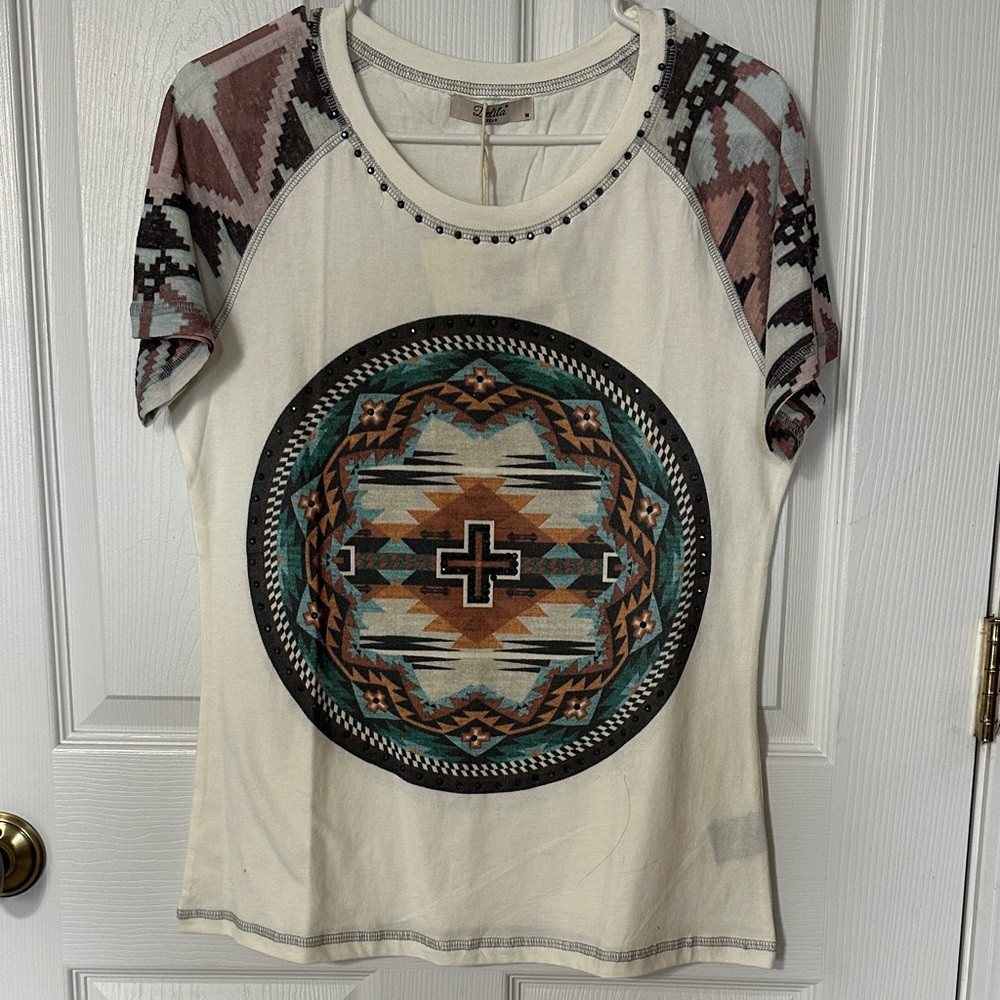 Delila Texas Multicolor Geometric Western Short Sleeve Tee